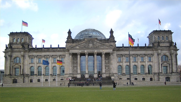 Le Reichstag rénové par Norman Forster (Photo Stefanie Bertko)