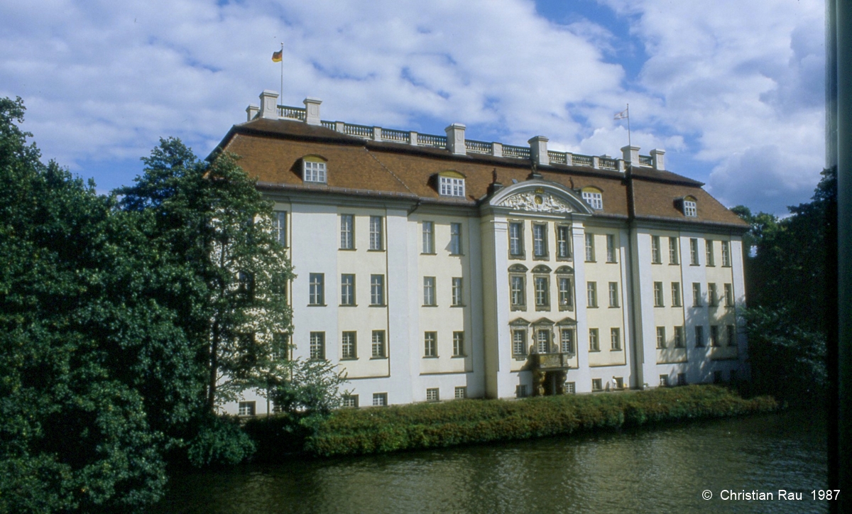 Le château de Köpenick restauré, en 1987...