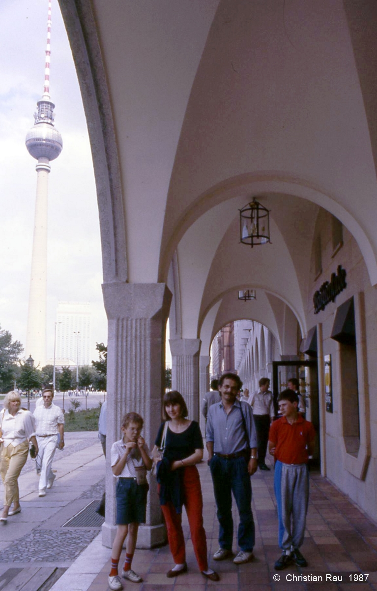 Berlin - Nikolaiviertel - juillet 1987 - CR
