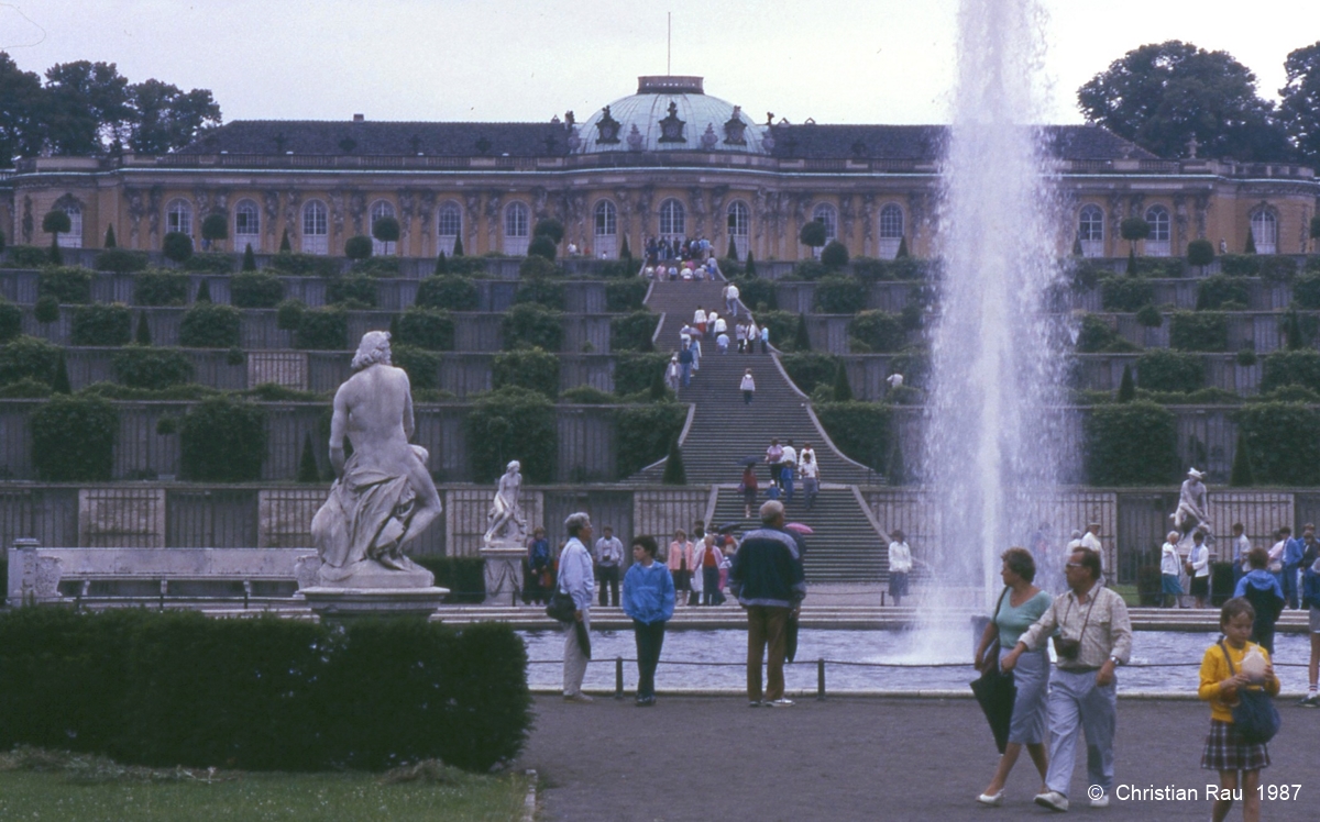 Le château de Sanssouci à Potsdam, un but touristique qui ne s'est jamais démenti...