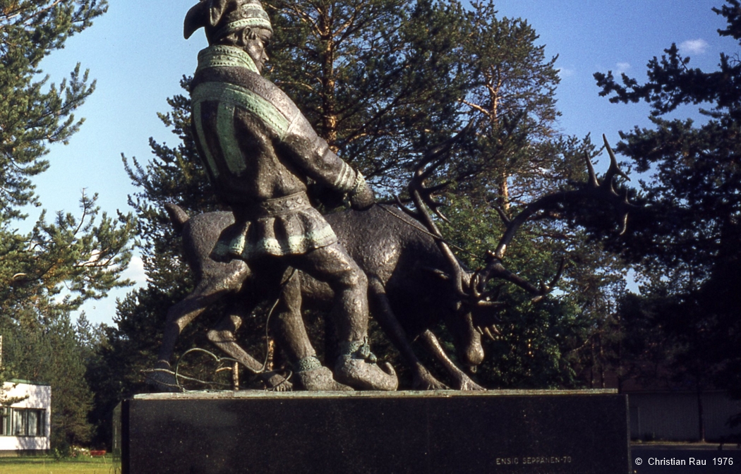 Sodankylä :  le monument lapon