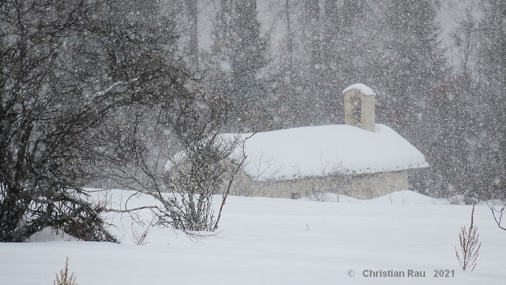 Il neige sur Saint Sauveur- ©  Christian Rau 2021