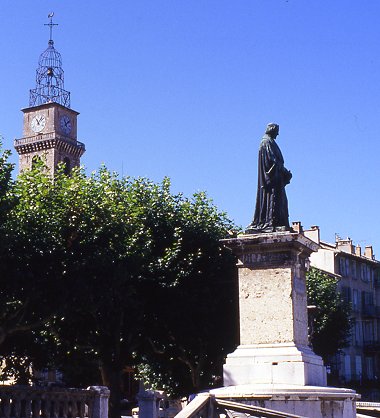 Digne - statue de Gassendi