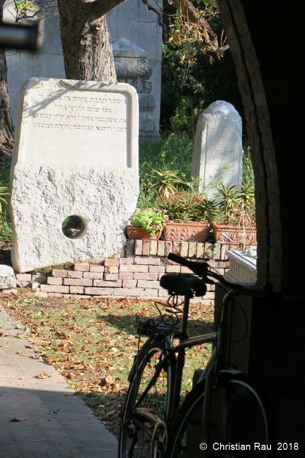 Vieux cimetière hébraïque du Lido