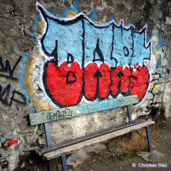Graffs sur les fortifications de la Bastille... (2018)